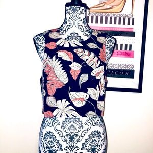 NWT Tobi Multi Palm Print Crepe Linen Crop Top Navy Blue - L